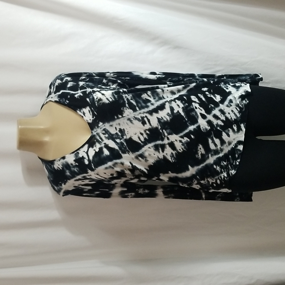 YOUNG FABULOUS & BROKE TYE DYED LS SHIRT SIZE XS"BLK-WHTE